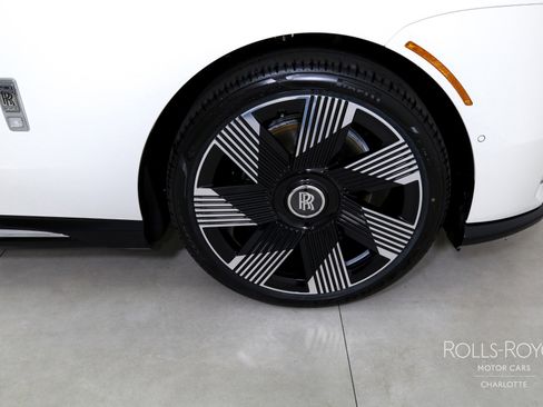 New 2025 Rolls-Royce Spectre w/ Spectre Enhancement Package image 33