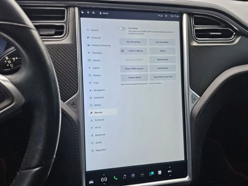 Used 2013 Tesla Model S Performance image 43