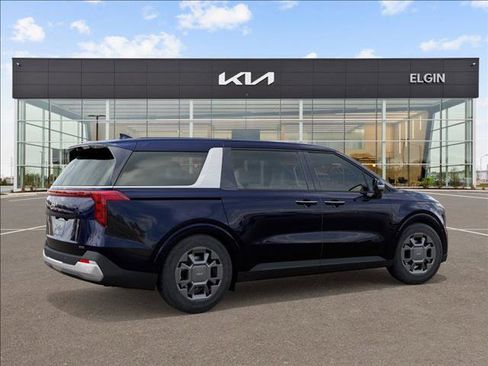 New 2025 Kia Carnival EX image 6