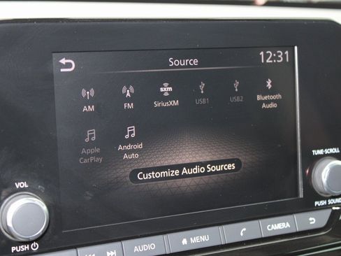 Used 2022 Nissan Pathfinder SV w/ Cargo Package image 9