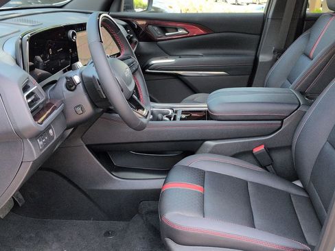 New 2026 Chevrolet Traverse RS FWD image 20