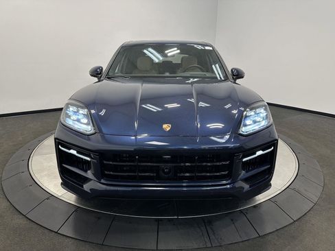 Used 2026 Porsche Cayenne S AWD/4WD image 9
