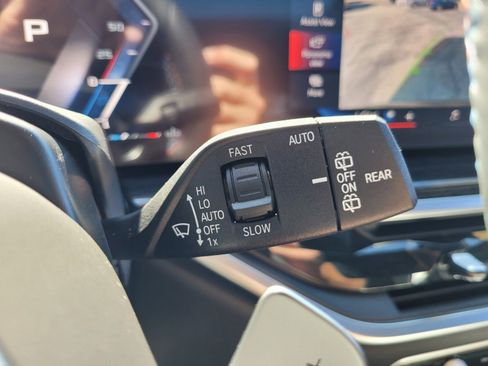 New 2026 BMW X7 M60i w/ Executive Package image 29