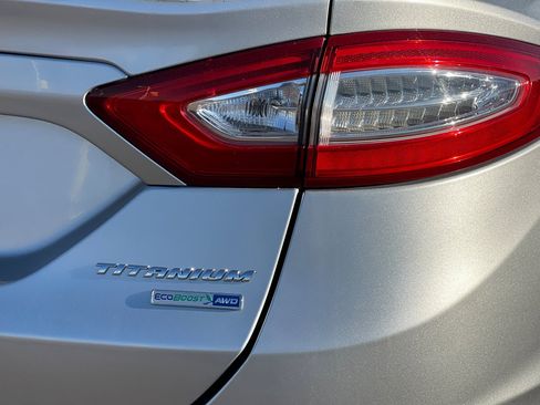 Used 2014 Ford Fusion Titanium image 22