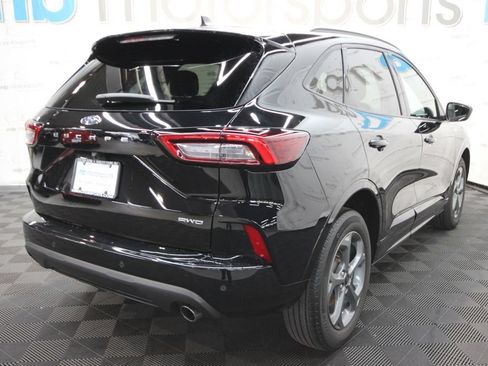 Used 2023 Ford Escape ST-Line w/ Tech Pack #1 AWD/4WD image 8