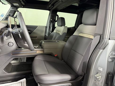 New 2025 GMC Hummer EV 3X w/ Extreme Off-Road Package image 13