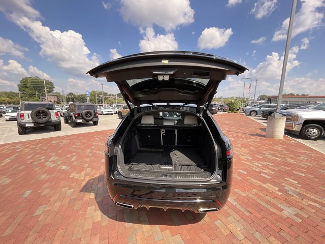 Used 2023 Land Rover Range Rover Velar R-Dynamic S AWD/4WD image 33