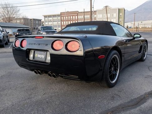 Used 1999 Chevrolet Corvette Convertible w/ Memory Pkg RWD image 8
