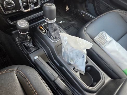 New 2026 Jeep Gladiator Sport image 26