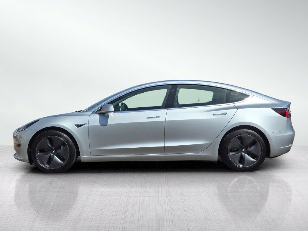 Used 2018 Tesla Model 3 Long Range RWD image 8
