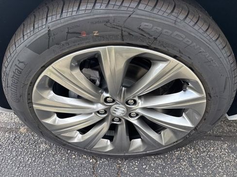 New 2026 Buick Envista Avenir image 5