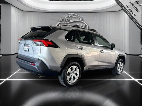 Used 2020 Toyota RAV4 LE w/ All Weather Liner Package FWD image 5