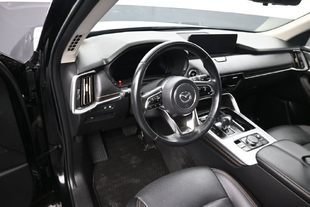 Certified 2024 MAZDA CX-90 Plug-In Hybrid w/ Preferred AWD/4WD image 10