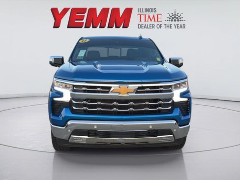 Used 2023 Chevrolet Silverado 1500 LTZ w/ LTZ Premium Package AWD/4WD image 3