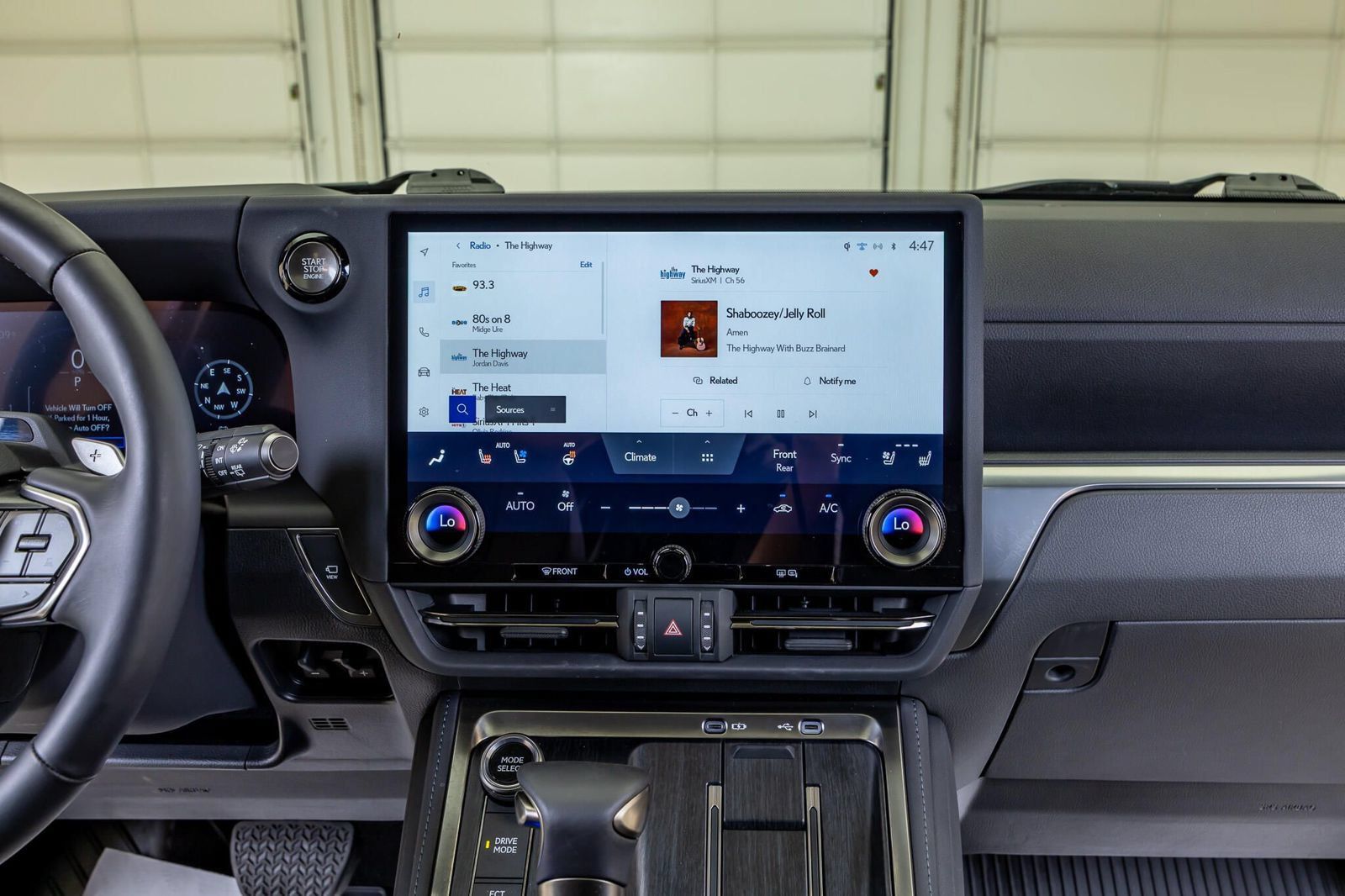 Used 2026 Lexus GX 550 w/ Accessory Package (2T) AWD/4WD image 22