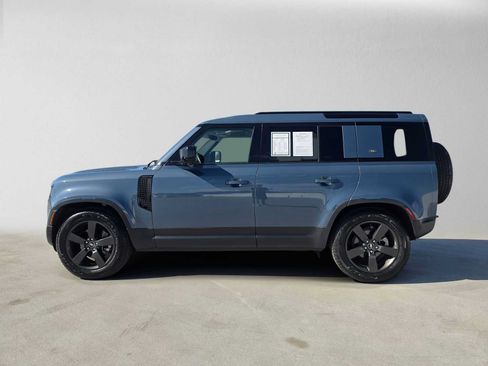 Used 2023 Land Rover Defender 110 AWD/4WD image 2