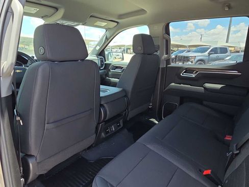 New 2026 Chevrolet Silverado 1500 LT AWD/4WD image 16