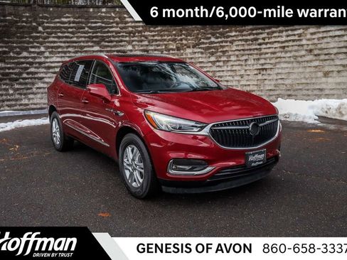 Used 2021 Buick Enclave Essence w/ Sound and Sites Package image 1