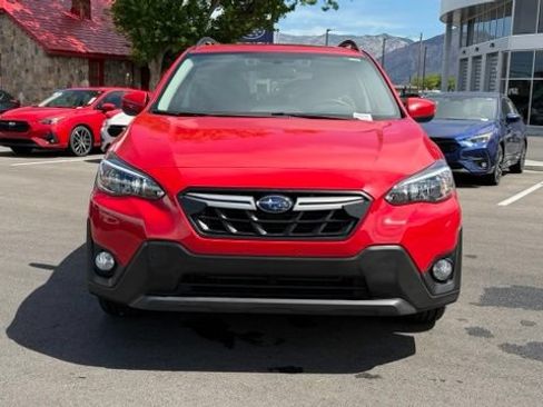 Used 2023 Subaru Crosstrek 2.0i Premium AWD/4WD image 9