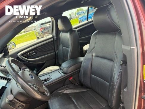 Used 2016 Ford Taurus SEL w/ Equipment Group 201A FWD image 12