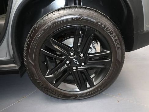 Used 2026 Chevrolet Trax ACTIV w/ Sunroof Package FWD image 13