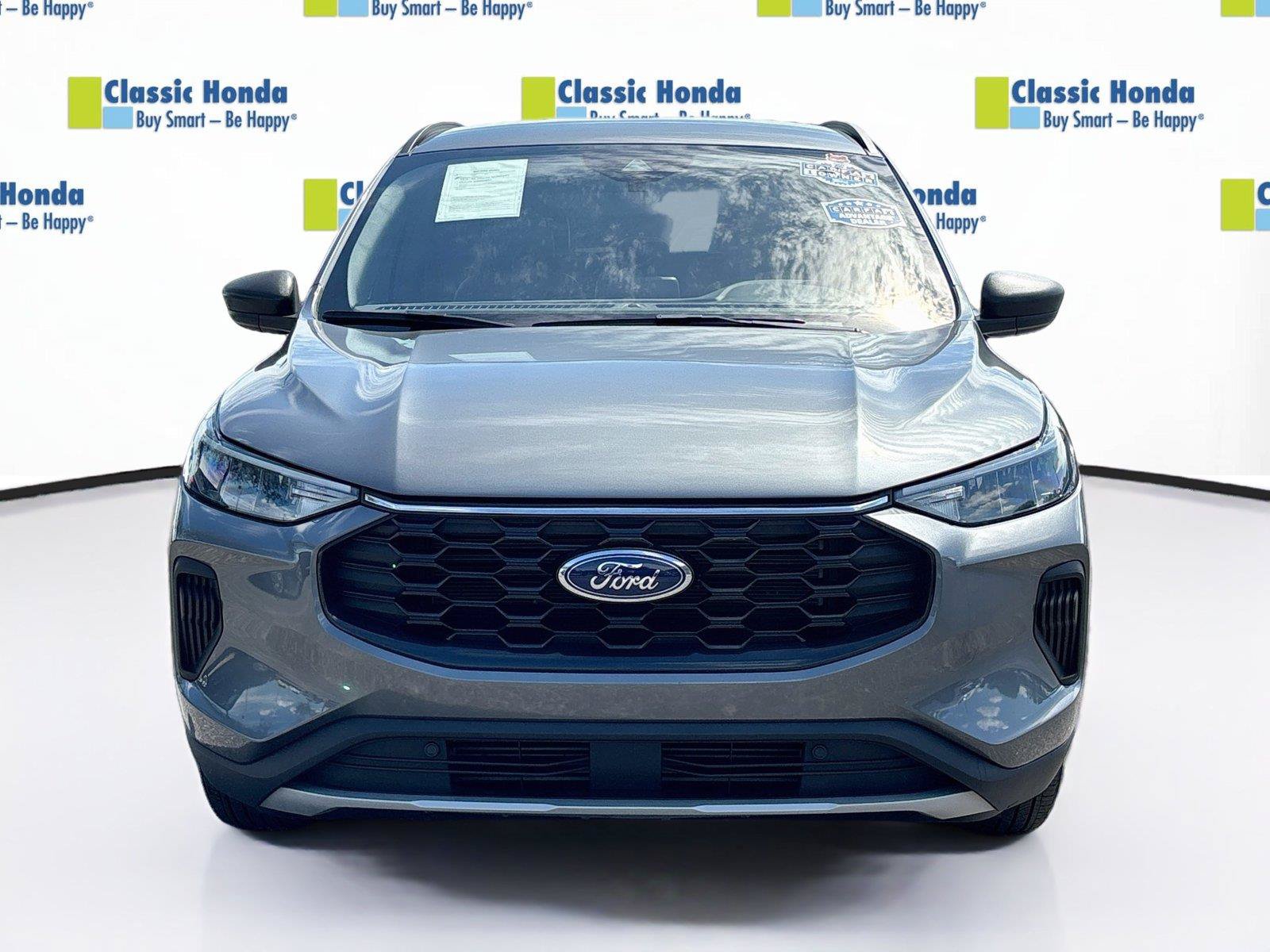 Used 2025 Ford Escape ST-Line FWD image 2