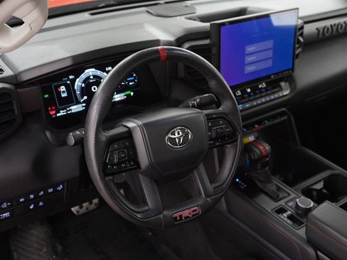 Used 2022 Toyota Tundra Limited AWD/4WD image 20