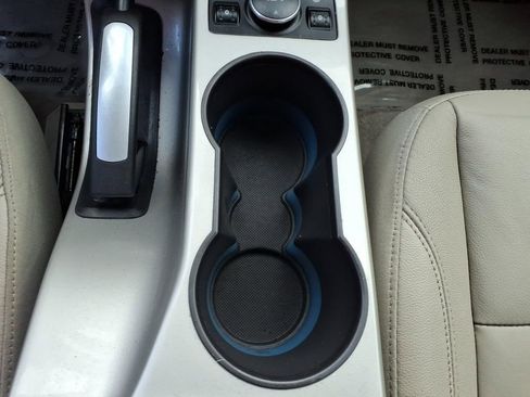 Used 2013 Ford C-MAX SEL FWD image 15