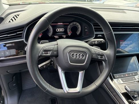 Used 2023 Audi Q8 Premium Plus AWD/4WD image 17
