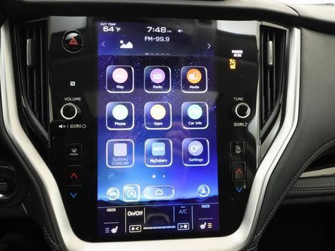 Used 2020 Subaru Outback Limited image 15