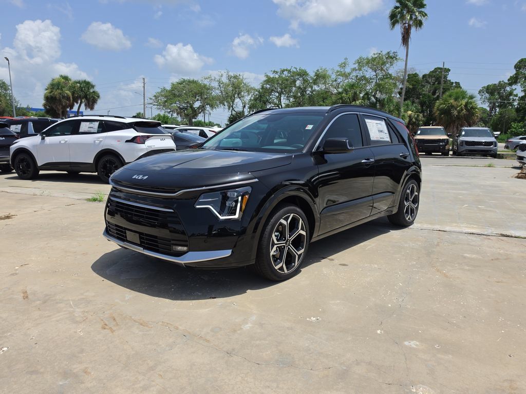 New 2026 Kia Niro SX Touring FWD image 4