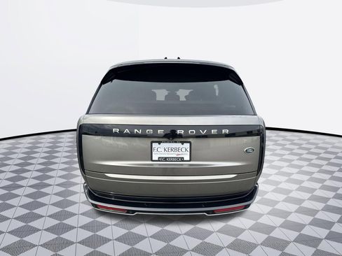 Used 2023 Land Rover Range Rover SE image 5