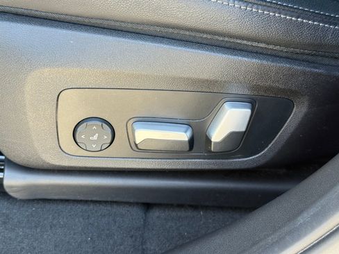 Used 2023 BMW X4 xDrive30i w/ Premium Package image 26