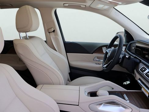 New 2026 Mercedes-Benz GLE 350 4MATIC image 10