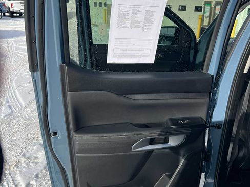 Used 2024 Ford Ranger Lariat w/ Trailer Tow Package image 30