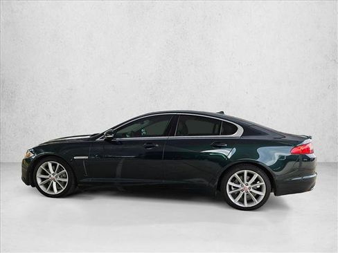 Used 2015 Jaguar XF Portfolio RWD image 8