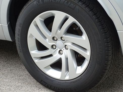 Used 2022 Land Rover Discovery Sport S R-Dynamic image 19