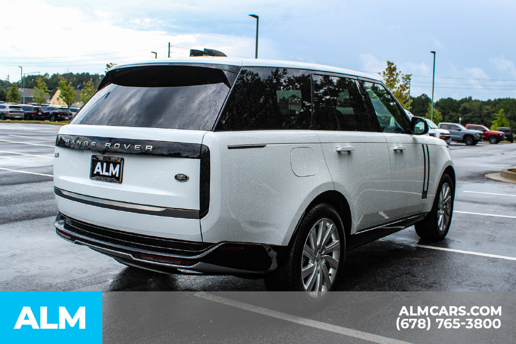 Used 2023 Land Rover Range Rover SE AWD/4WD image 5