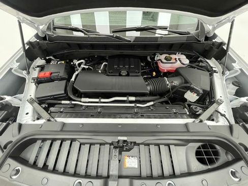 New 2026 Chevrolet Silverado 1500 LT AWD/4WD image 16