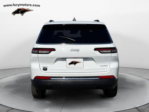 New 2025 Jeep Grand Cherokee L Laredo w/ Luxury Tech Group I AWD/4WD image 4