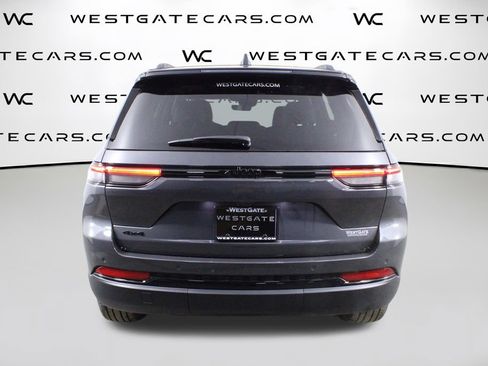 New 2025 Jeep Grand Cherokee Limited image 7