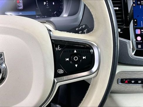 Used 2023 Volvo XC90 B6 Plus AWD/4WD image 20