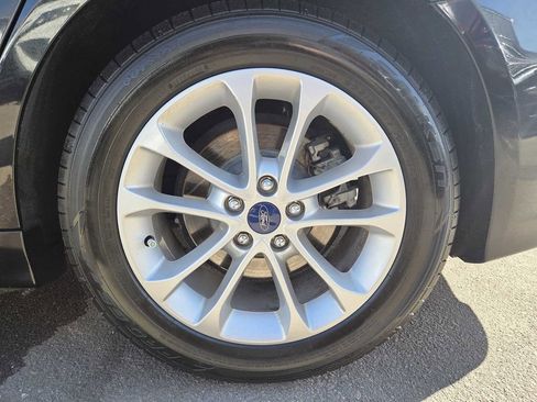 Used 2019 Ford Fusion SE image 27