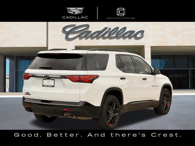 Used 2022 Chevrolet Traverse Premier w/ Redline Edition FWD image 3