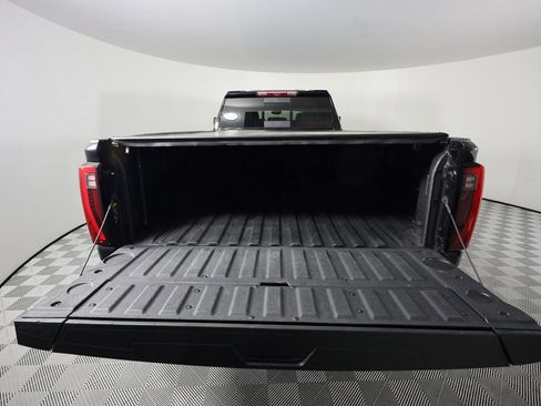Used 2024 GMC Sierra 3500 Denali Ultimate image 7