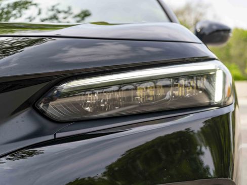 Used 2023 Honda Civic Sport Touring image 11