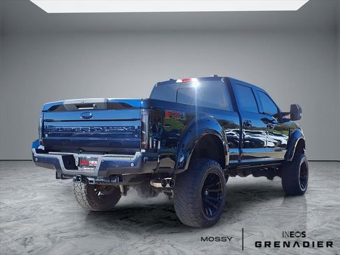 Used 2021 Ford F250 Lariat w/ Lariat Ultimate Package image 6