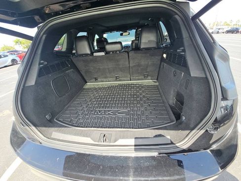 Used 2017 Lincoln MKC Reserve AWD/4WD image 4
