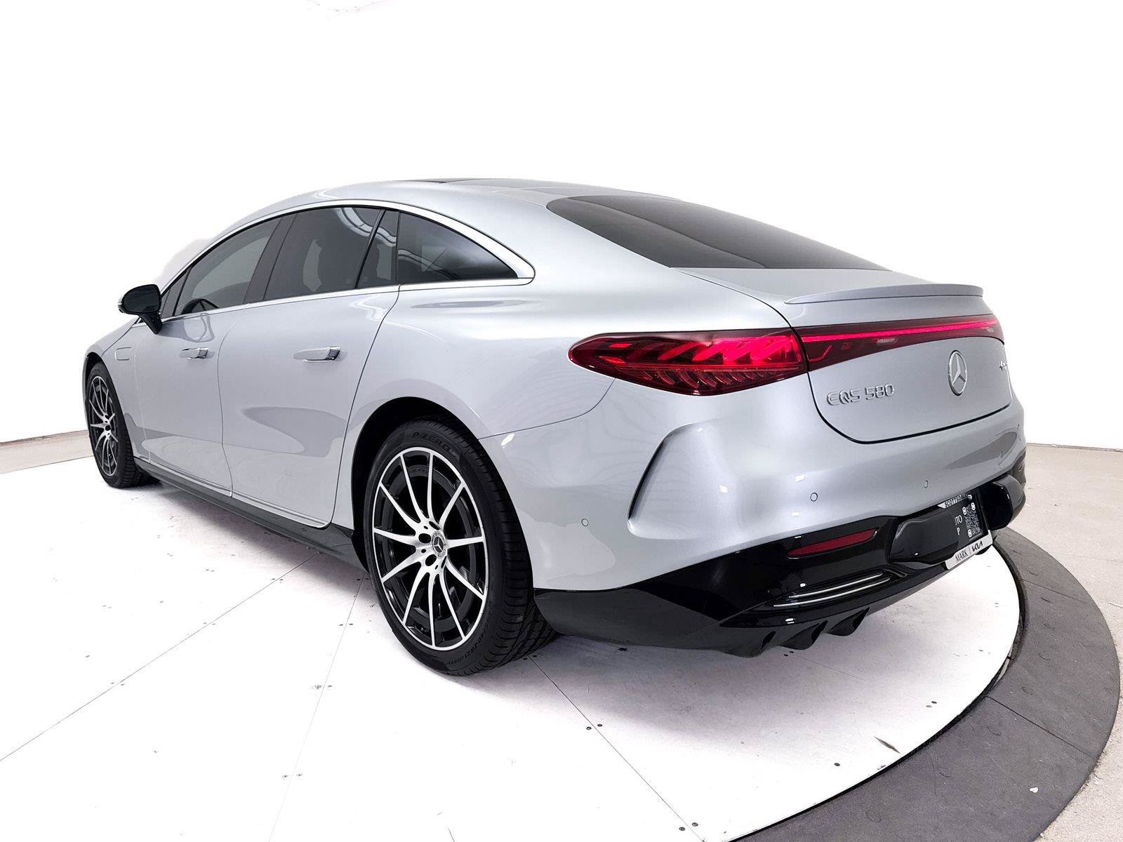 Used 2022 Mercedes-Benz EQS 580 4MATIC Sedan image 15