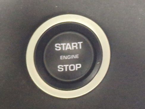 Used 2025 Land Rover Range Rover Velar Dynamic SE image 37